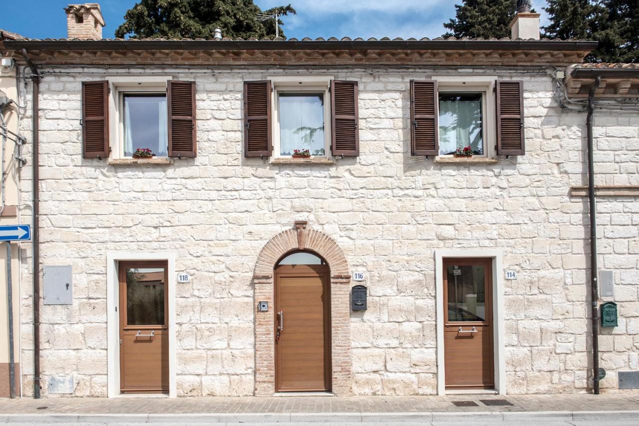 S19 - Sirolo, Bilocale In Pietra Del Conero Apartment Bagian luar foto