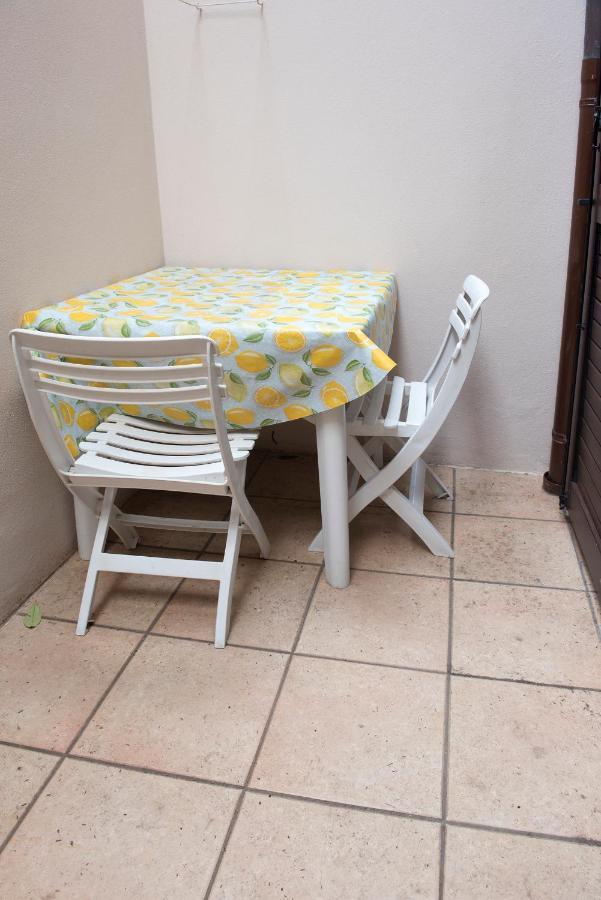 S19 - Sirolo, Bilocale In Pietra Del Conero Apartment Bagian luar foto