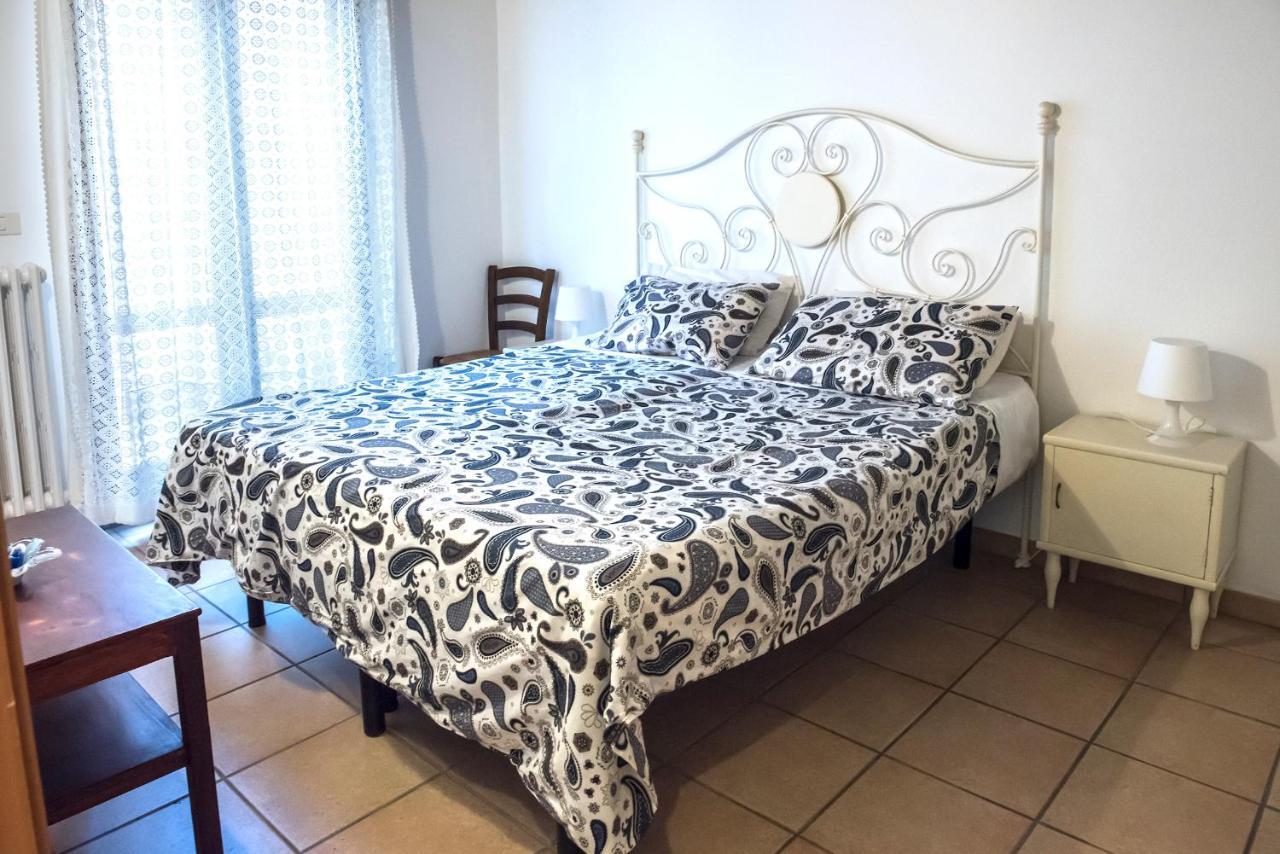 S19 - Sirolo, Bilocale In Pietra Del Conero Apartment Bagian luar foto